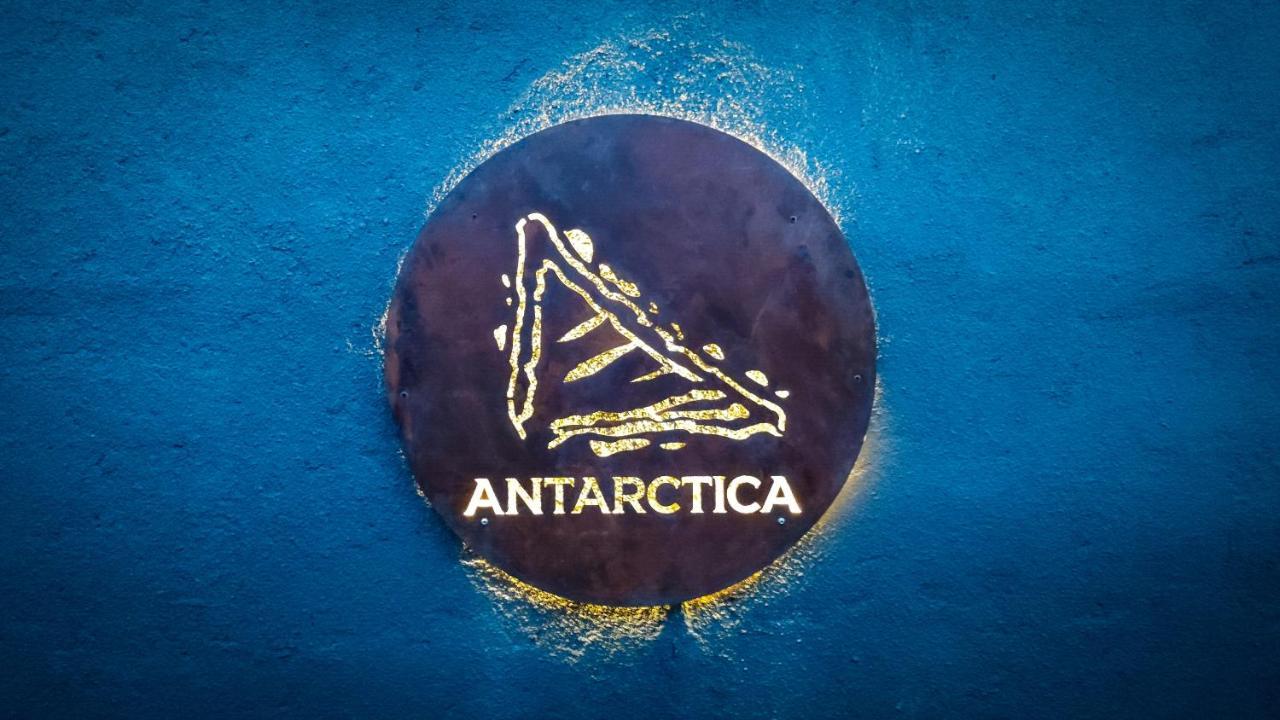 Antarctica Hostel Ушуая Экстерьер фото
